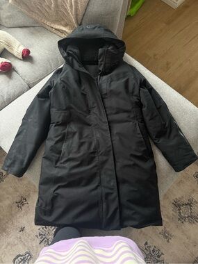 lululemon athletica Black Hooded Puffer Coat